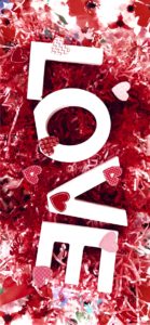 赤いハートと花柄にLOVE1