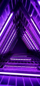 紫色のビルのライト1