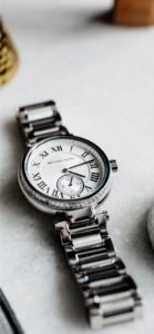 女性用の腕時計1