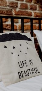 メッセージクッション1