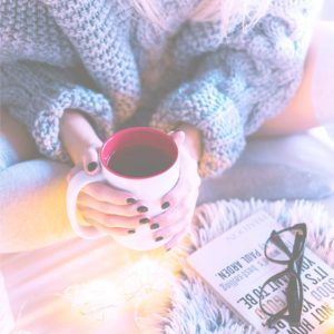 暖かい部屋の女の子2