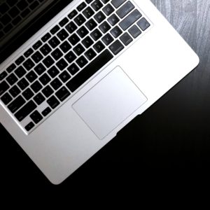 黒いキーボード