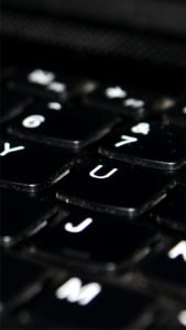 黒いキーボード