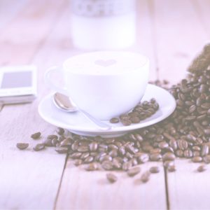 コーヒー豆とコーヒー2