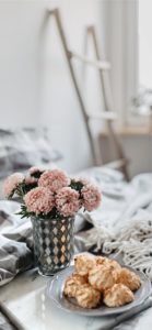 ベッドのピンクの花1