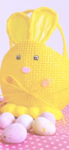 ウサギのカゴと卵4