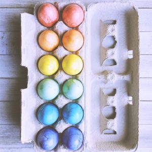 パックに入れたイースターエッグ2