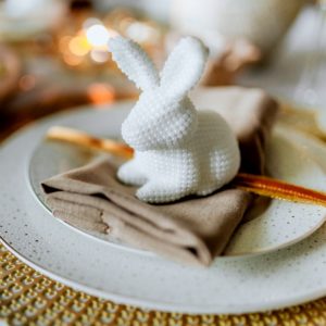 テーブルのイースターラビット1