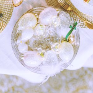 カゴに盛ったイースター飾り2