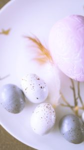 グレーのイースターエッグ1