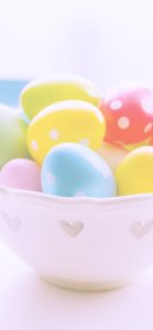 器に盛ったイースターエッグ2