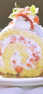 苺のロールケーキ2