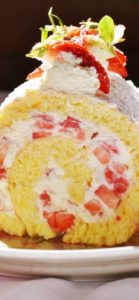 苺のロールケーキ1