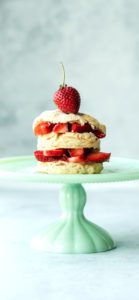 苺のミルクレープ1