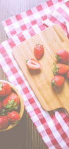 ウッドボードと苺2