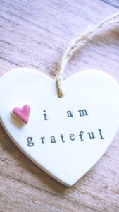 白いハートプレート2