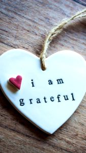 白いハートプレート1