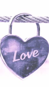 ハートの南京錠2