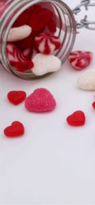 赤と白のハートグミ