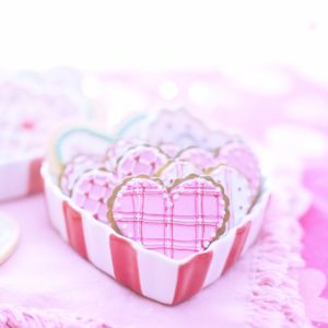 陶器に入ったハートクッキー2