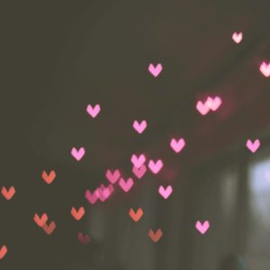 ピンクのぼやけたハート4