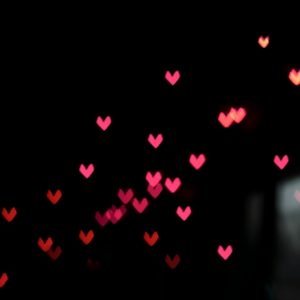 ピンクのぼやけたハート3