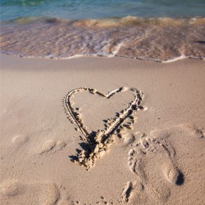 砂浜のハート1