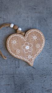 ハートのウッドプレート1