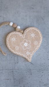 ハートのウッドプレート2