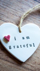 白いハートプレート1