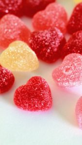 赤いハートグミ