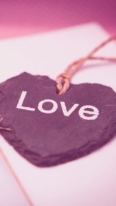 ワインカラーのハートプレート2