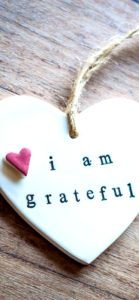 白いハートのプレート2