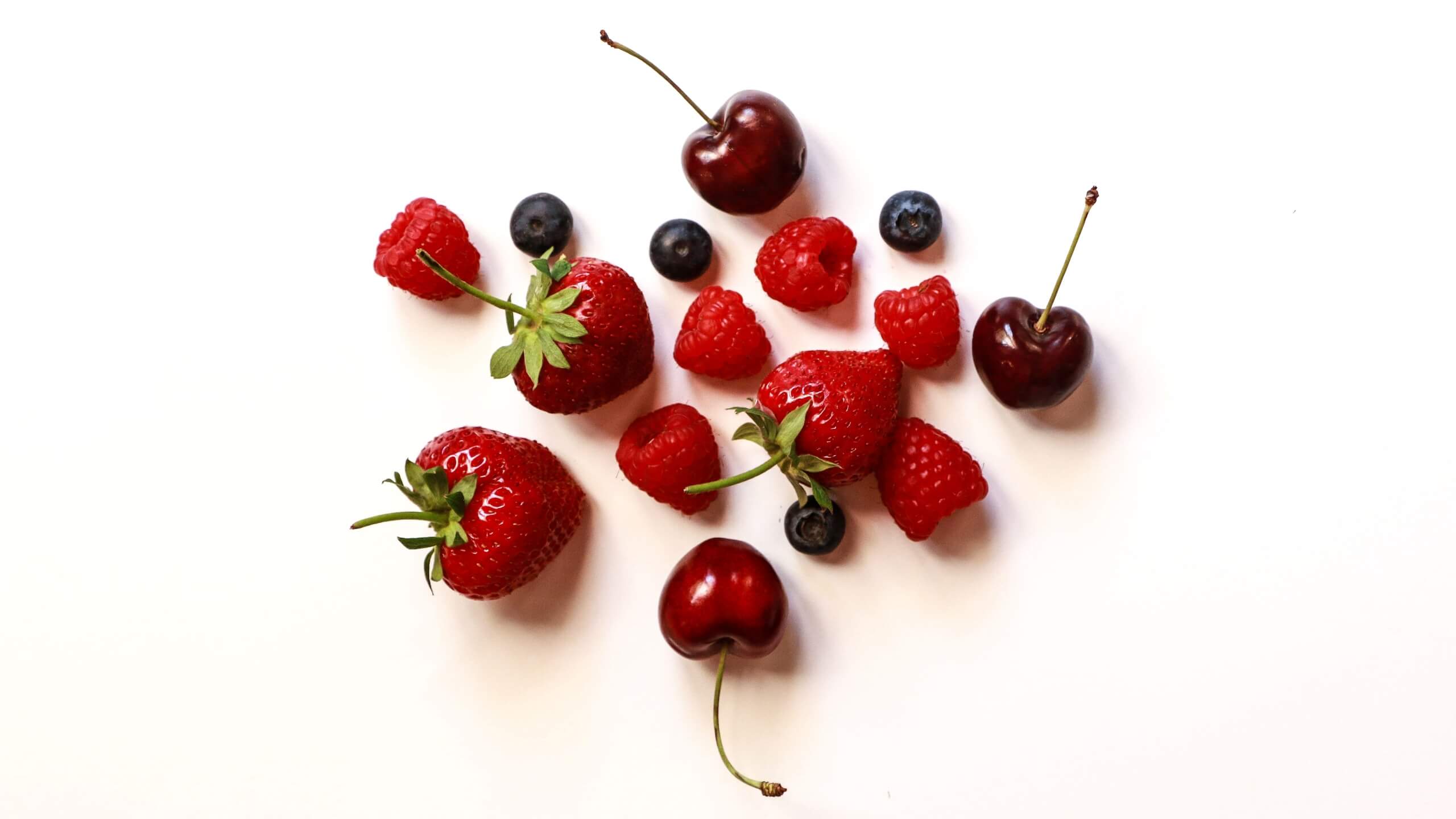 ベリーとさくらんぼ