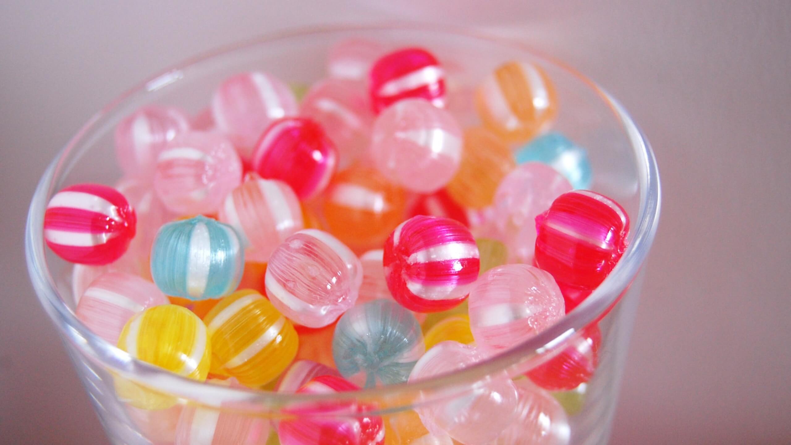 カラフルな飴