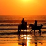 iPhone8・7・6・6sPlusのロック画面等オレンジの無料壁紙配信中