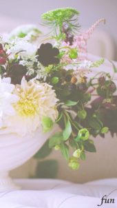 大人なイメージのアレンジの花