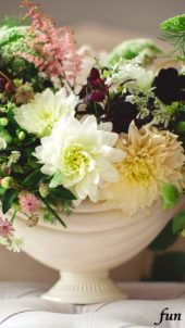 大人なイメージのアレンジの花