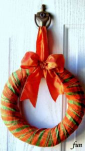 ハロウィンカラーのリボンリース