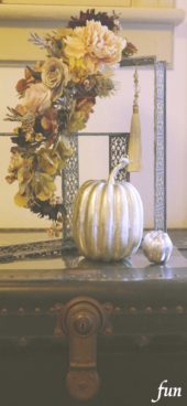 シルバーのかぼちゃのハロウィン飾り