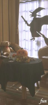 魔女のシルエット