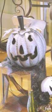 シルバーのハロウィン飾り