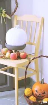 部屋に飾ったかぼちゃ