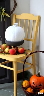 部屋に飾ったかぼちゃ