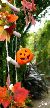 ぶら下がってるハロウィン飾り