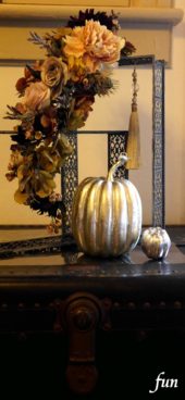 シルバーのかぼちゃの飾り