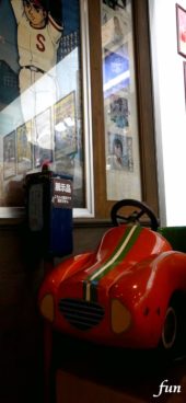 昭和レトロな幼児用の乗物