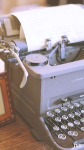 レトロなタイプライター