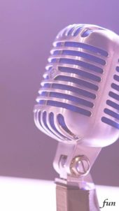 レトロなスタンドマイク