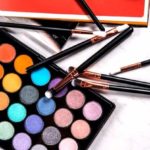 iPhoneのロック画面・ホーム画面コスメの無料壁紙・待受けが取り放題